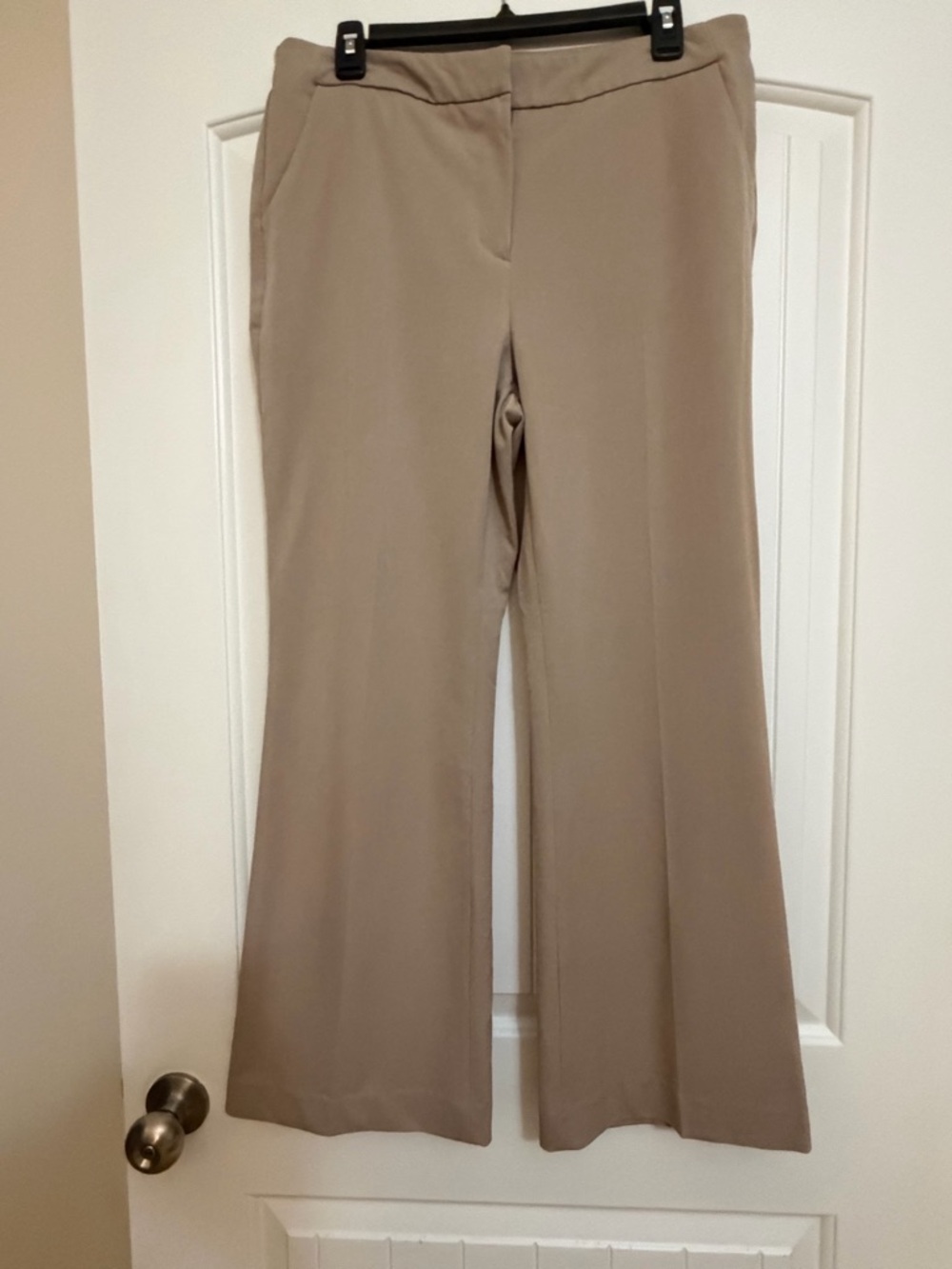 Chico's Taupe Sz 1.5R (10R) Dress Pants